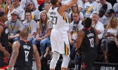 九游网页版入口-关于爵士球员独揽全队荣耀，助球队成功实现反超的信息