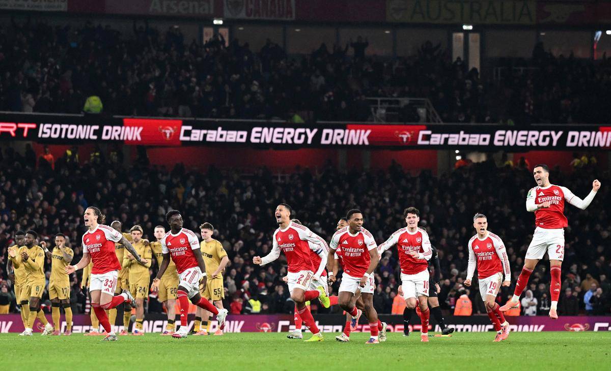 雷丁胜伯恩茅斯，英格兰冠军联赛迎来一线生机的简单介绍